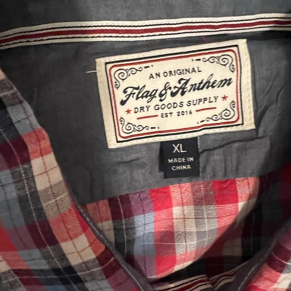 Flag & Anthem Long-Sleeve button up - Picture 4 of 5